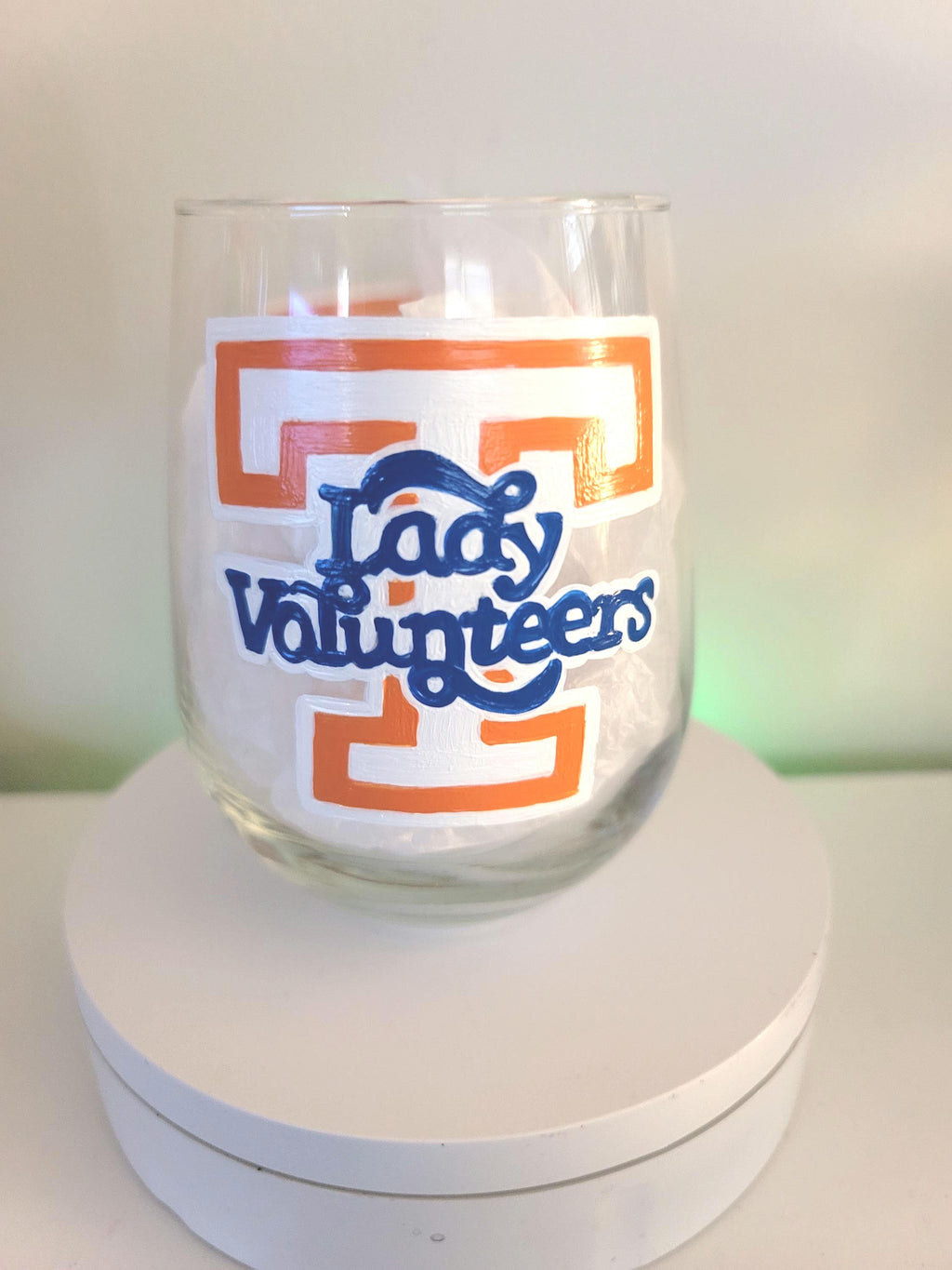 Hand Painted Tennessee Lady Volunteers 18 oz Stemless Wine Glass