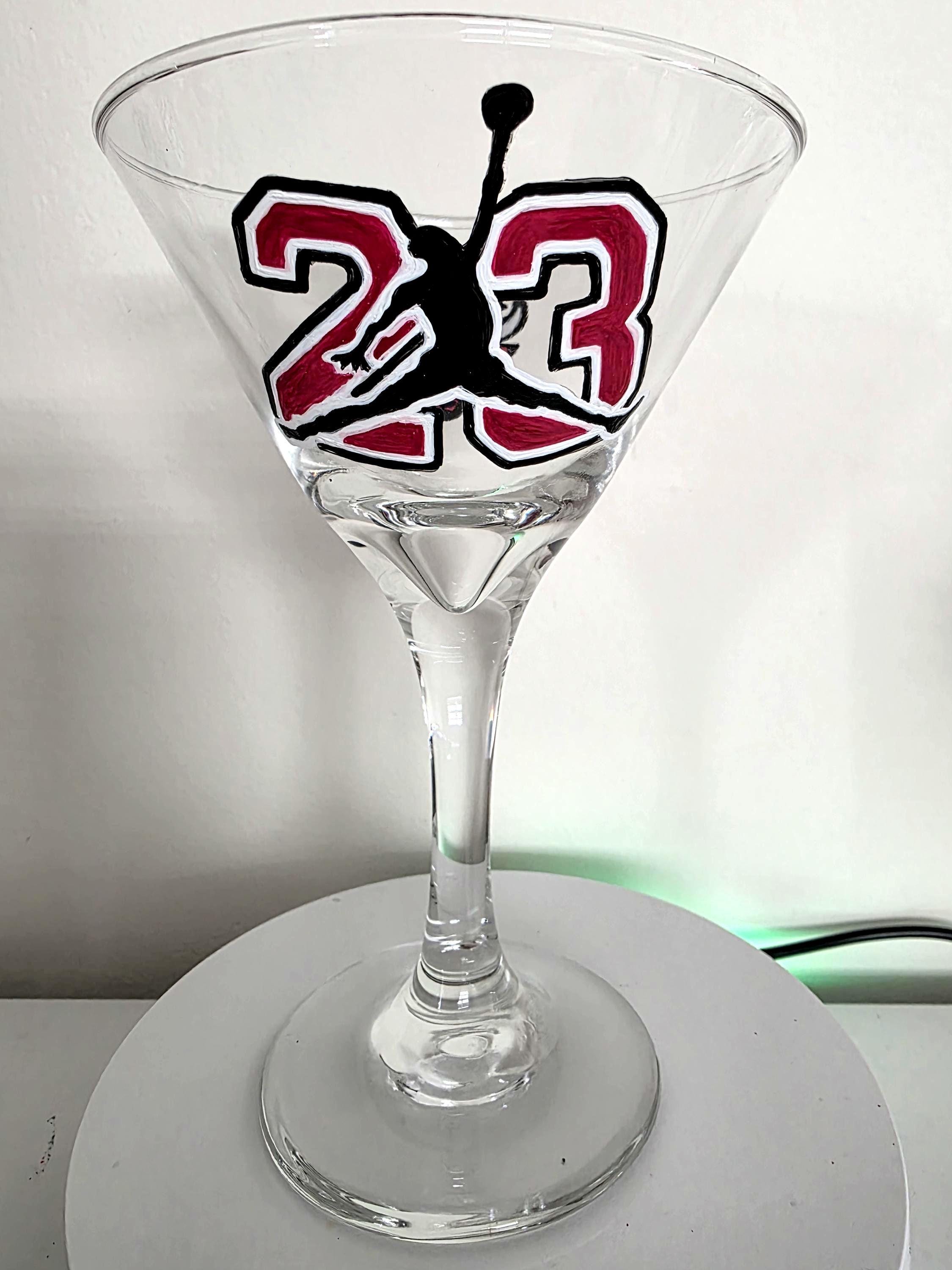 Hand Painted Chicago Bulls Martini Glass – Michael Jordan NBA Barware